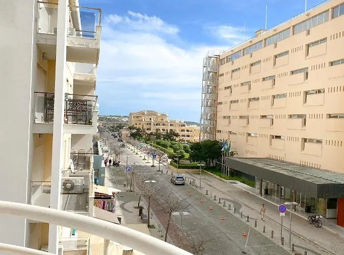 Buzio E Mar Apartment *